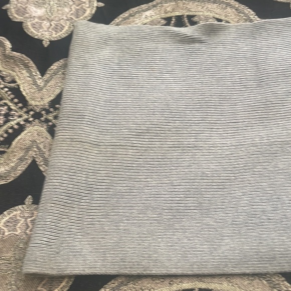 Gray Armani exchange scarf - Picture 6 of 9